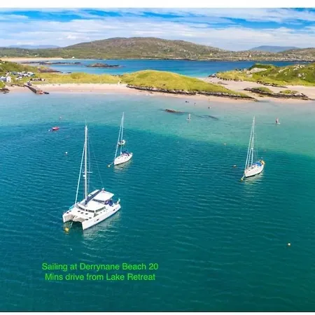 Holiday home Stunning Waterfront House On Lough Currane Shores *