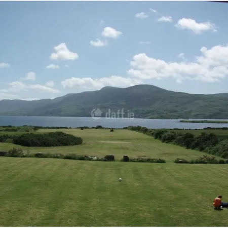 Holiday home Stunning Waterfront House On Lough Currane Shores *