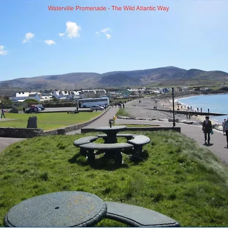 Stunning Waterfront House On Lough Currane Shores * Waterville