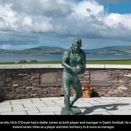 Stunning Waterfront House On Lough Currane Shores Holiday home Waterville
