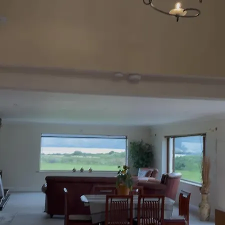 Holiday home Stunning Waterfront House On Lough Currane Shores Waterville